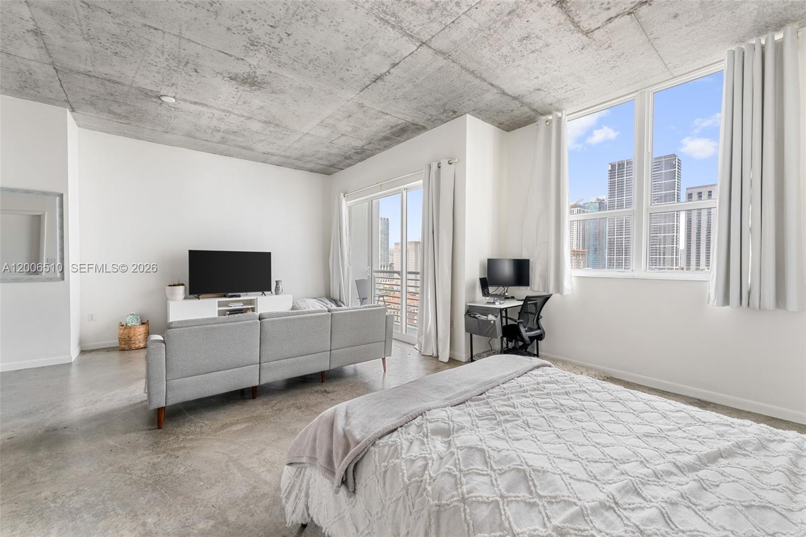 133 NE 2nd Ave #1711, Miami FL 33132