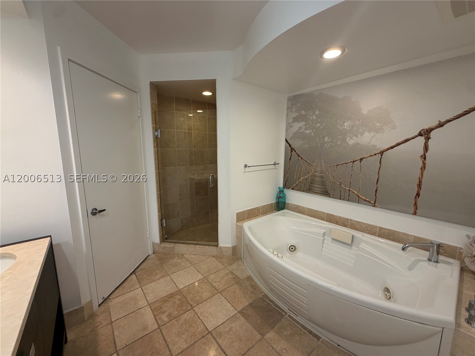 18201 Collins Ave #5105, Sunny Isles Beach FL 33160