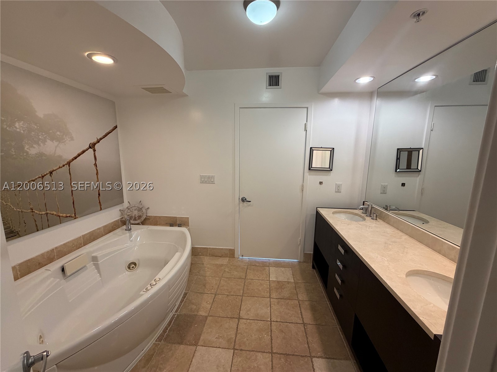18201 Collins Ave #5105, Sunny Isles Beach FL 33160