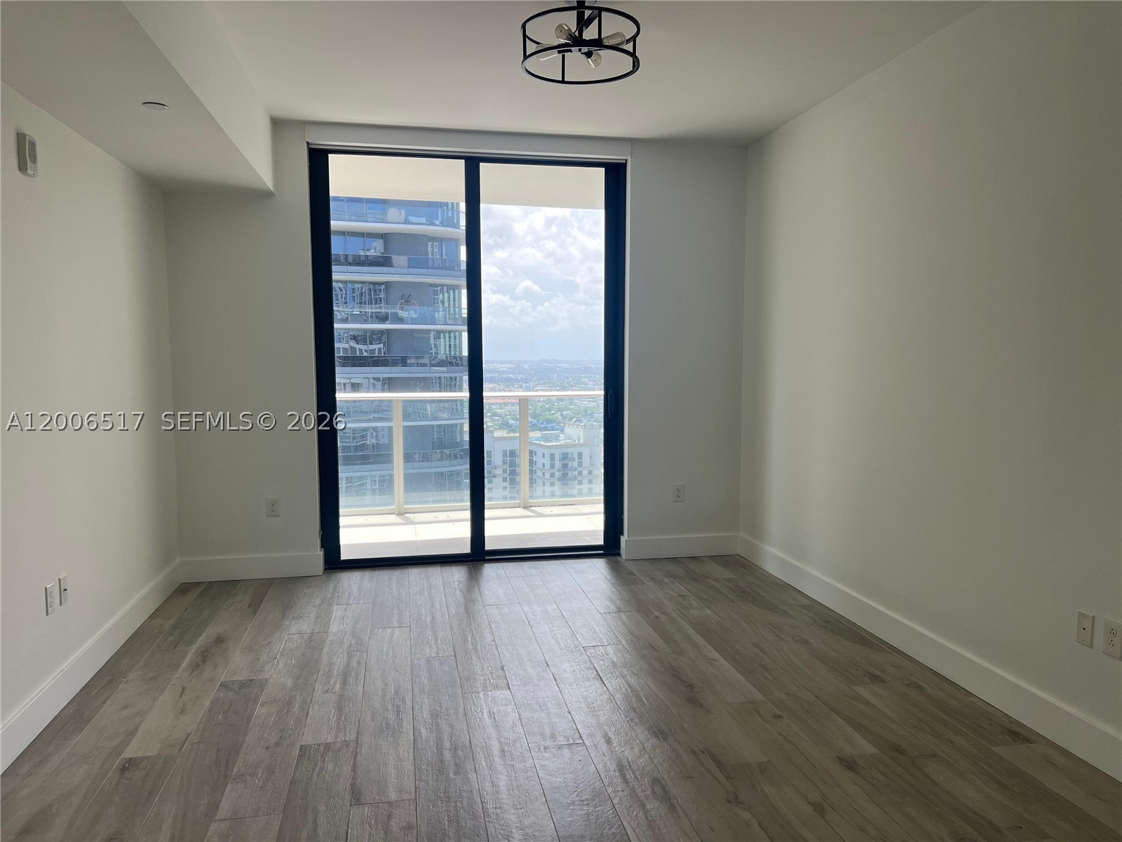 1010 Brickell Ave #4609, Miami FL 33131