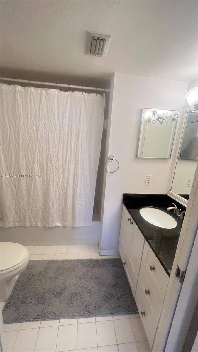 19999 E Country Club Dr #1303, Aventura FL 33180