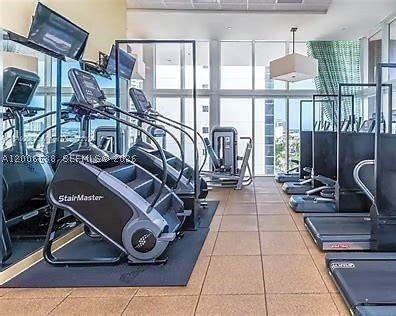 50 Biscayne Blvd #4507, Miami FL 33132