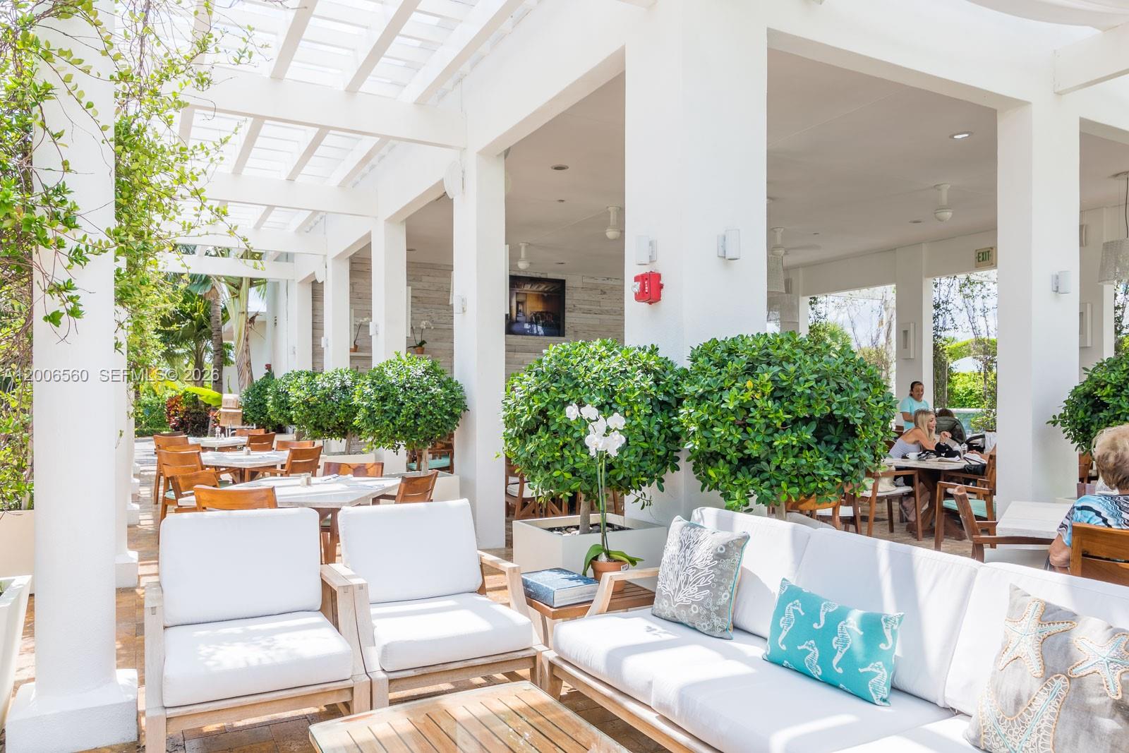 50 S Pointe Dr #1201/08, Miami Beach FL 33139