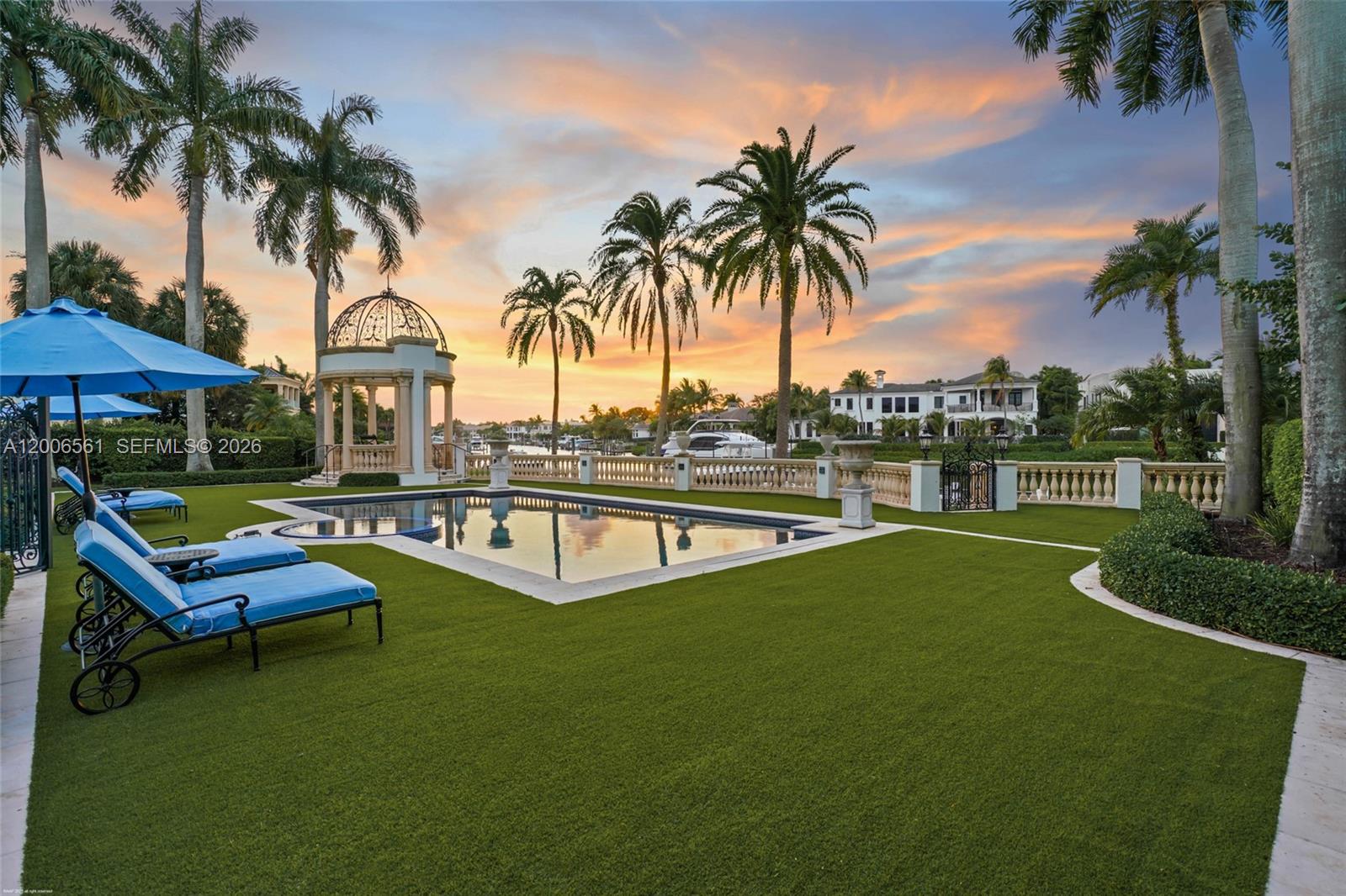 370 Eagle Dr, Jupiter FL 33477