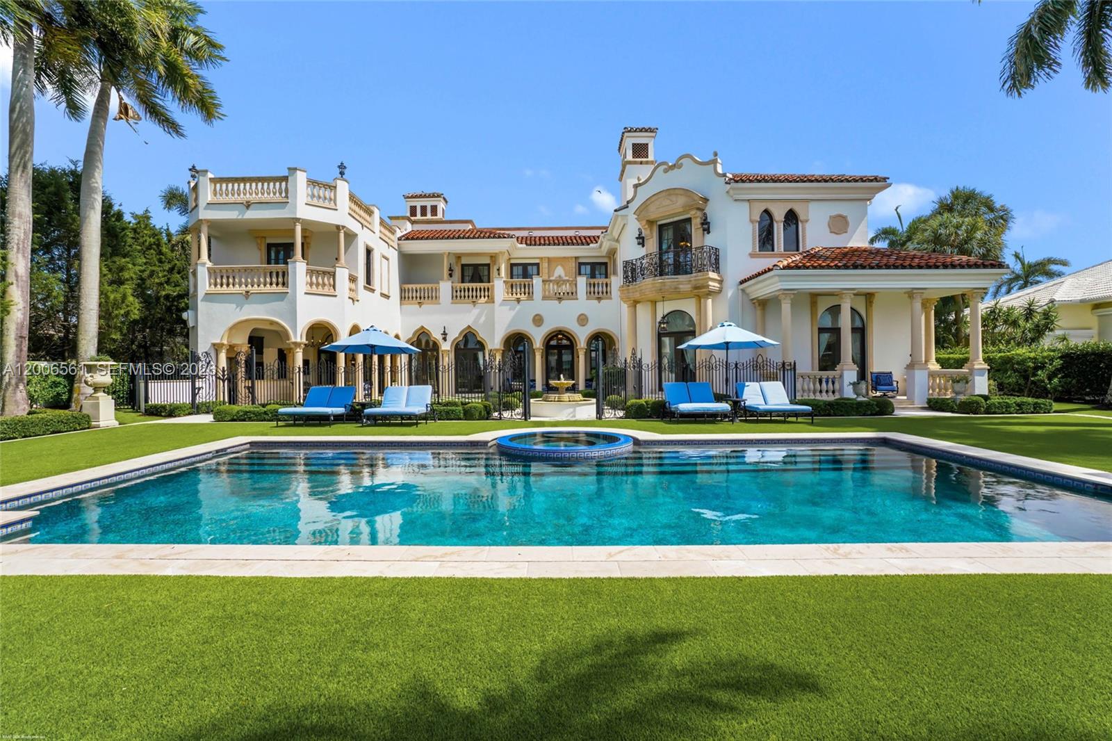 370 Eagle Dr, Jupiter FL 33477