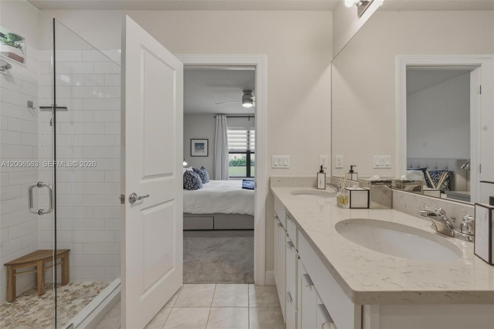 3141 Poinciana St, Lauderdale Lakes FL 33311