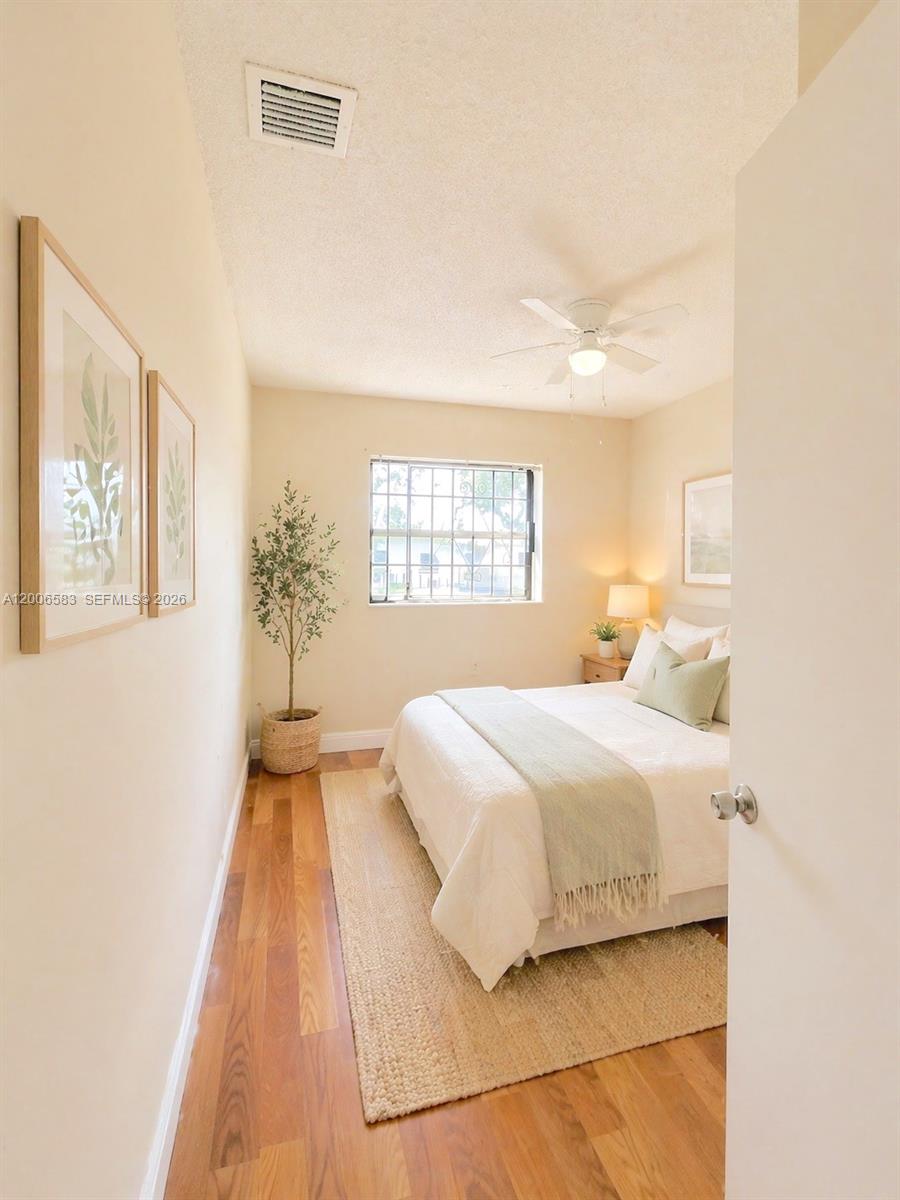 3896 NW 207 St #1, Miami Gardens FL 33055