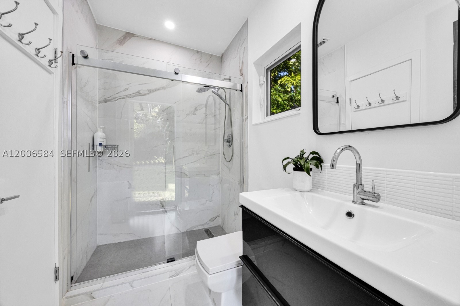 5750 SW 52nd Ter, South Miami FL 33155