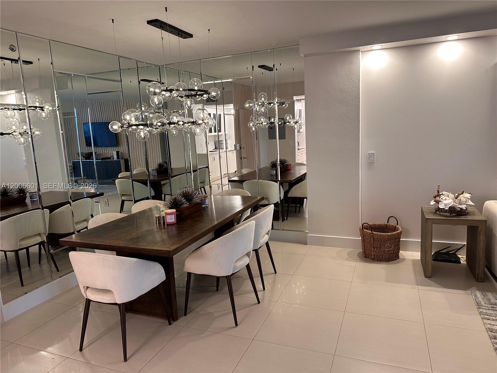 Bal Harbour FL 33154 - A12006601