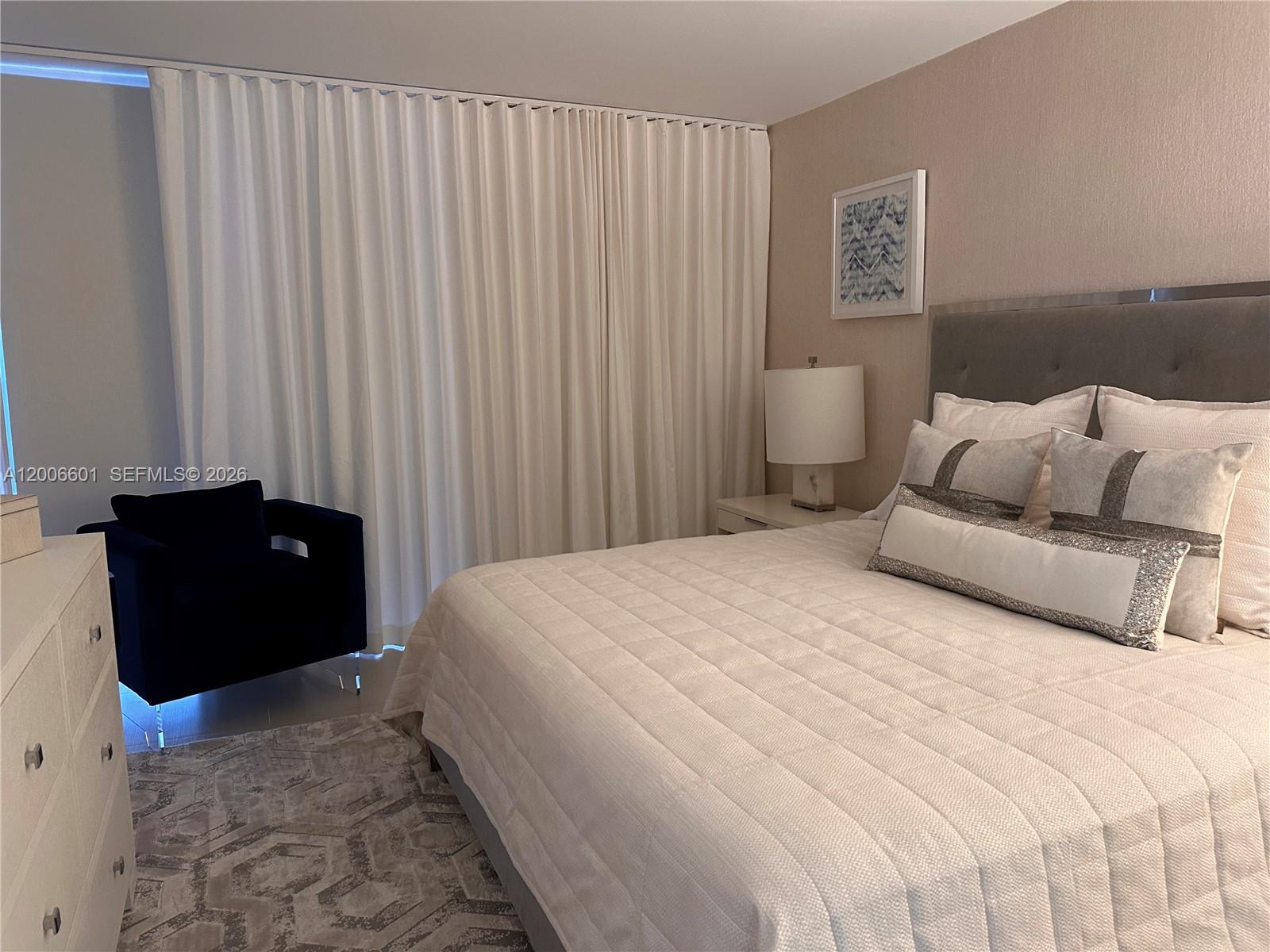 Bal Harbour FL 33154 - A12006601