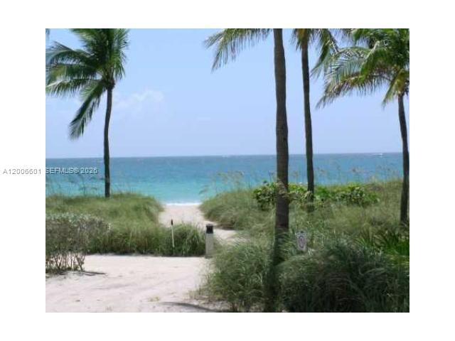 Bal Harbour FL 33154 - A12006601