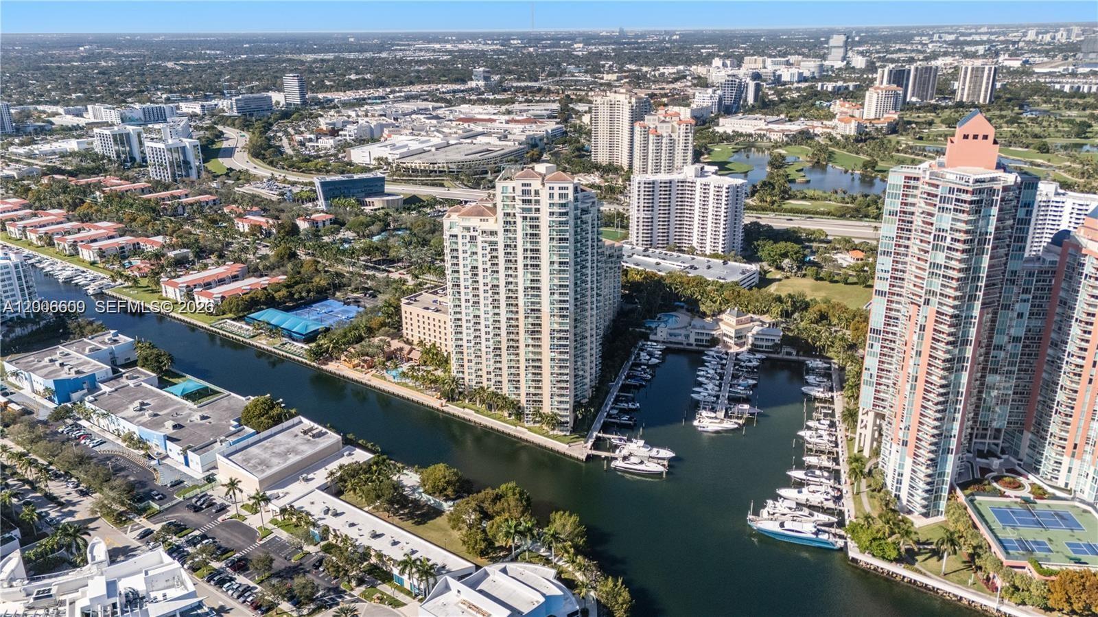 3340 NE 190th St #403, Aventura FL 33180