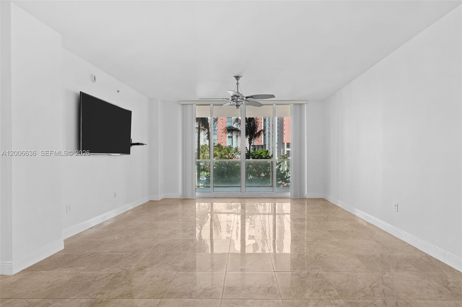 3340 NE 190th St #403, Aventura FL 33180