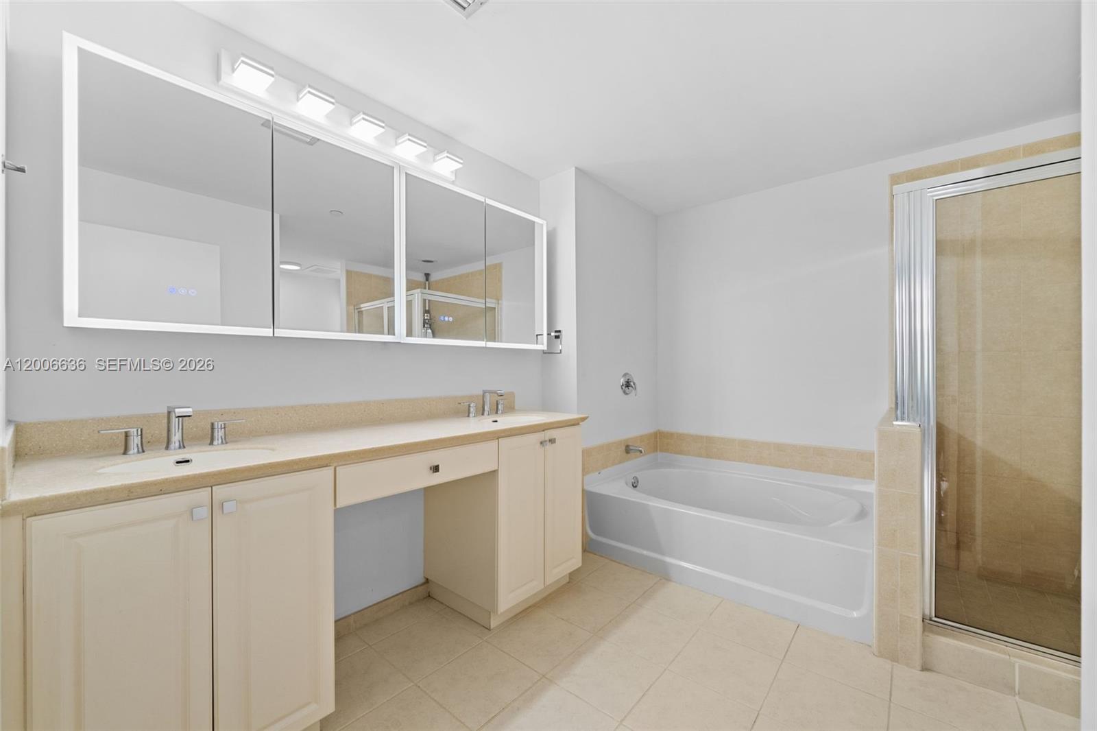 3340 NE 190th St #403, Aventura FL 33180