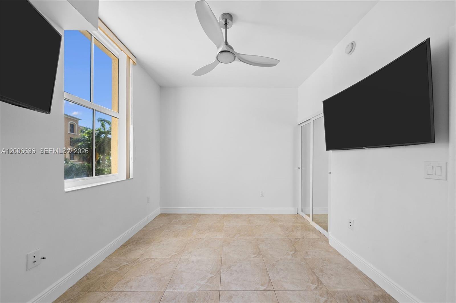 3340 NE 190th St #403, Aventura FL 33180