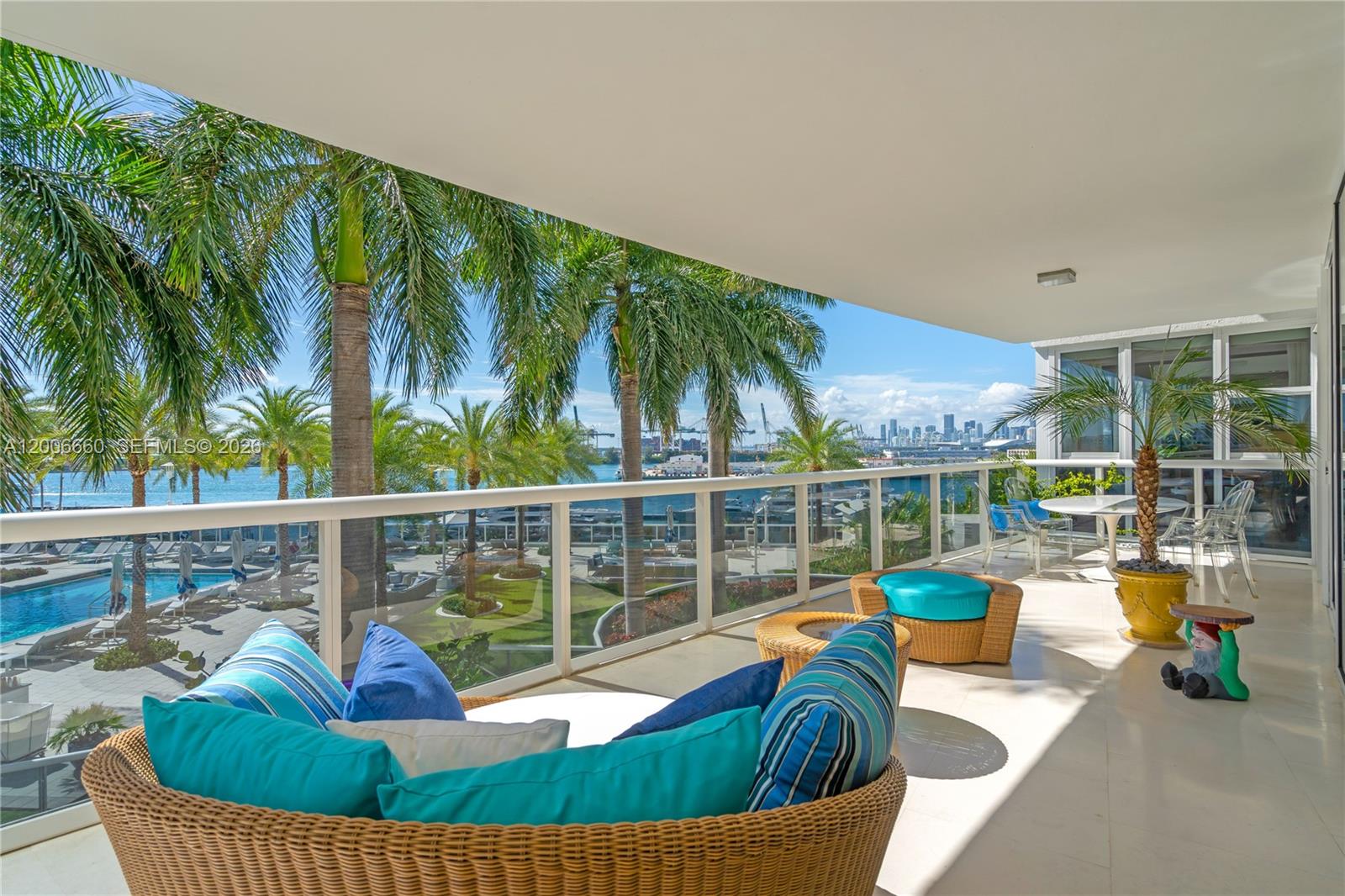 400 Alton Rd #706, Miami Beach FL 33139