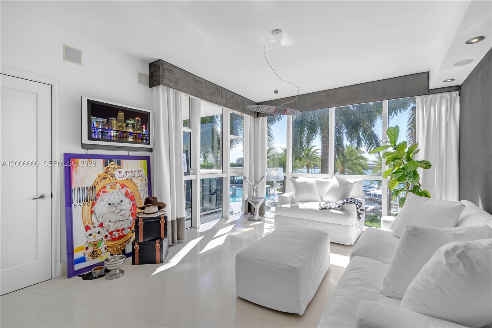 400 Alton Rd #706, Miami Beach FL 33139