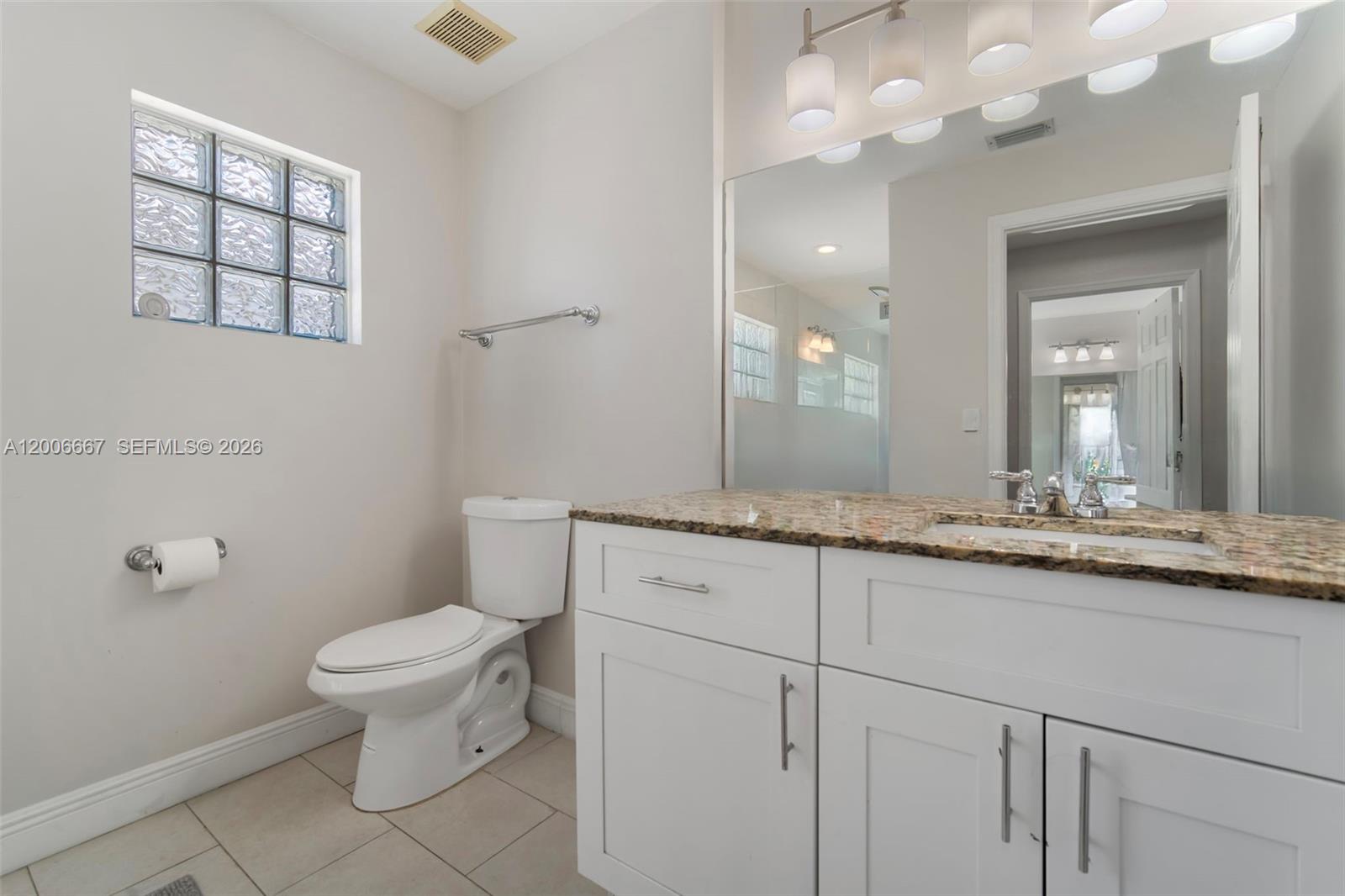1225 Rosegate Blvd, Riviera Beach FL 33404