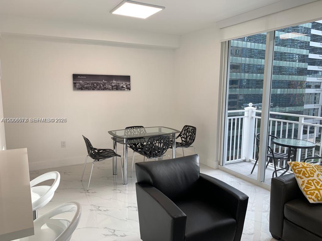 185 SE 14th Ter #1009, Miami FL 33131
