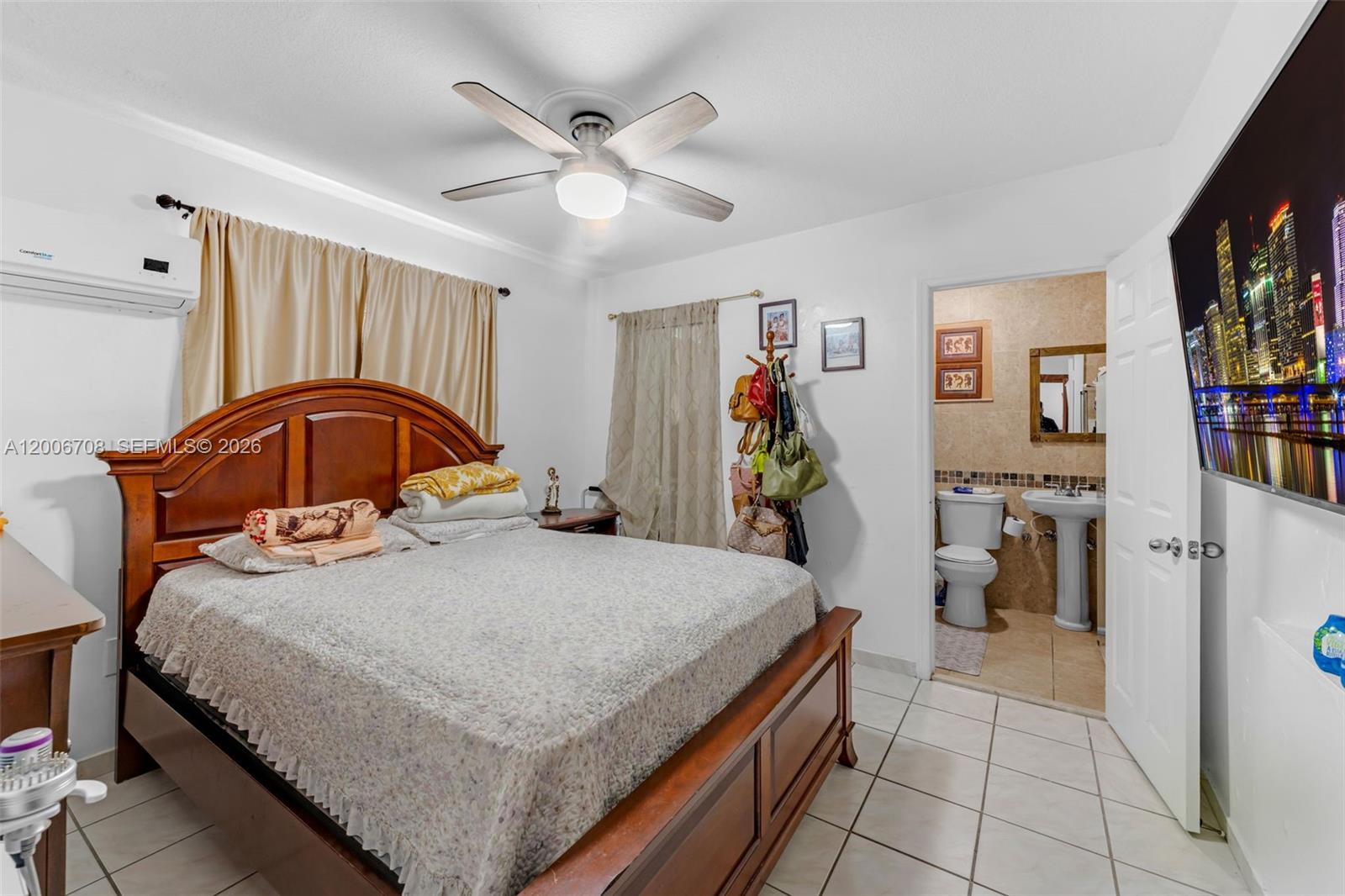 1870 NW 32nd Ave, Miami FL 33125