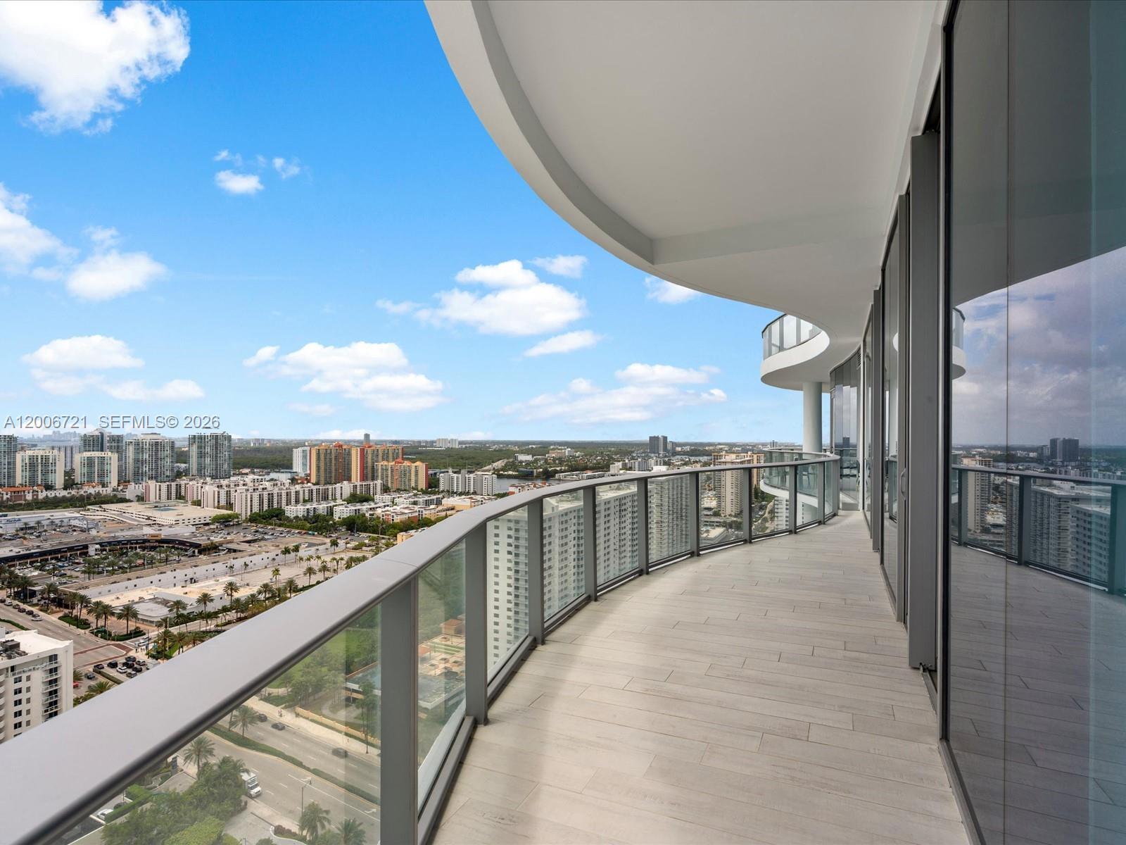 17475 Collins Ave #2302, Sunny Isles Beach FL 33160