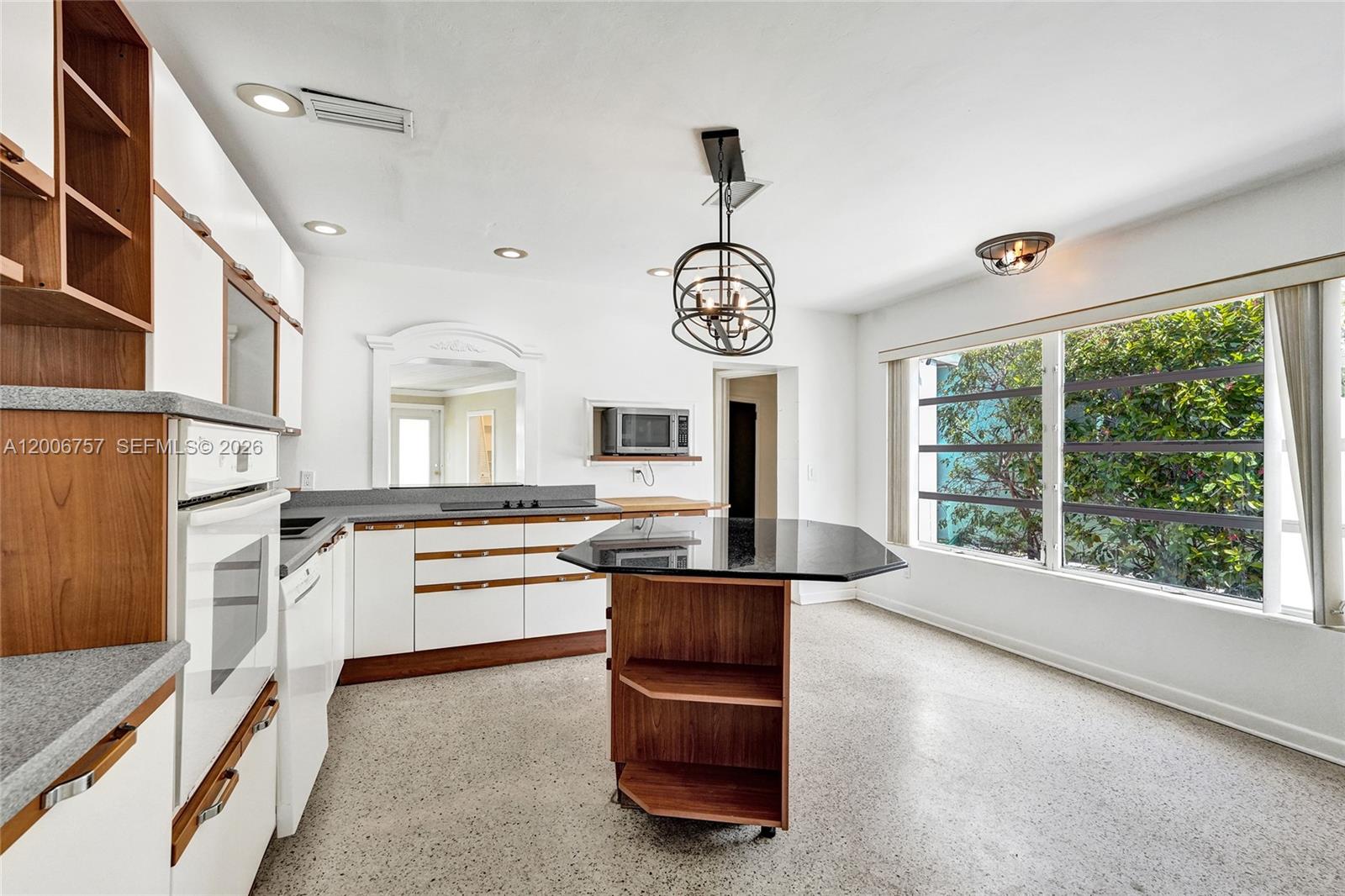 1421 S Palmway, Lake Worth FL 33460