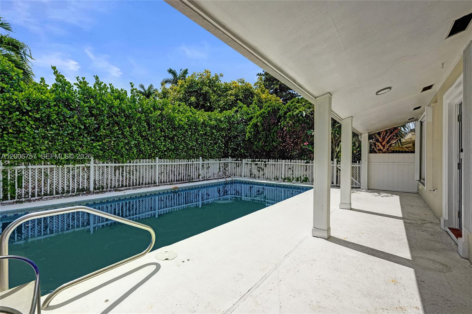 1421 S Palmway, Lake Worth FL 33460