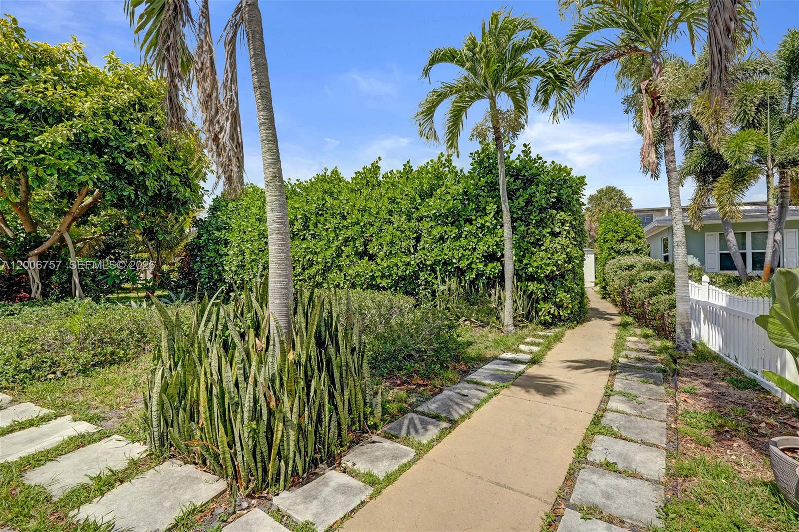 1421 S Palmway, Lake Worth FL 33460