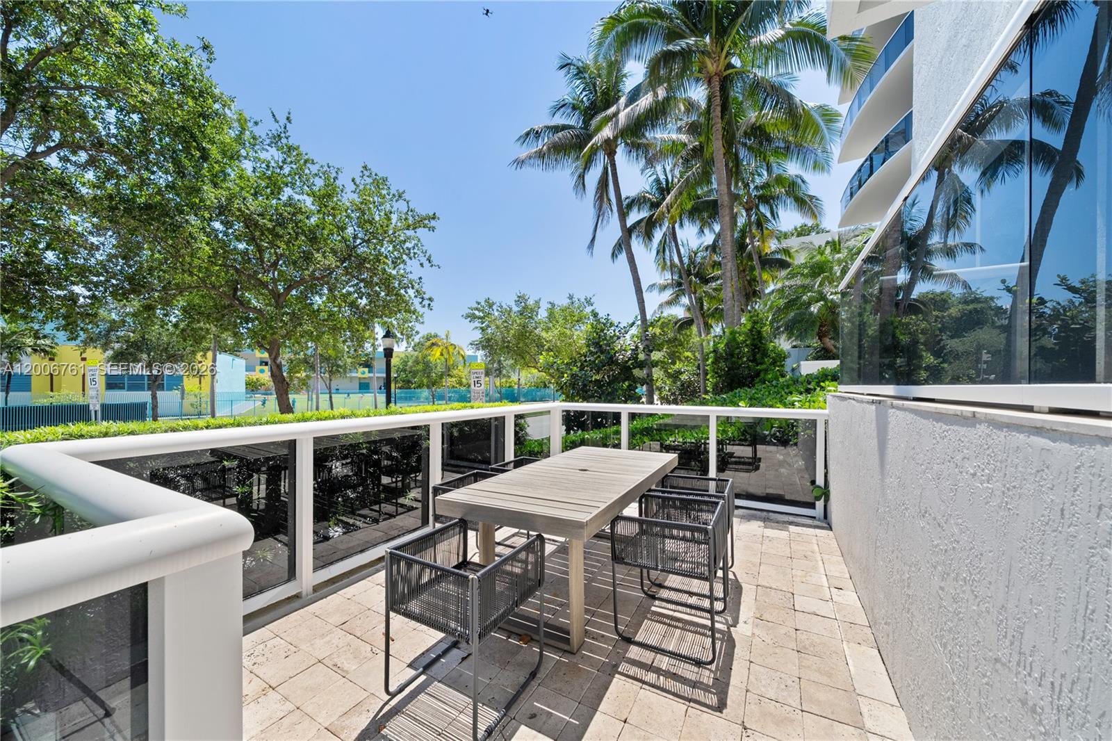 400 Alton Rd #TH-1A, Miami Beach FL 33139