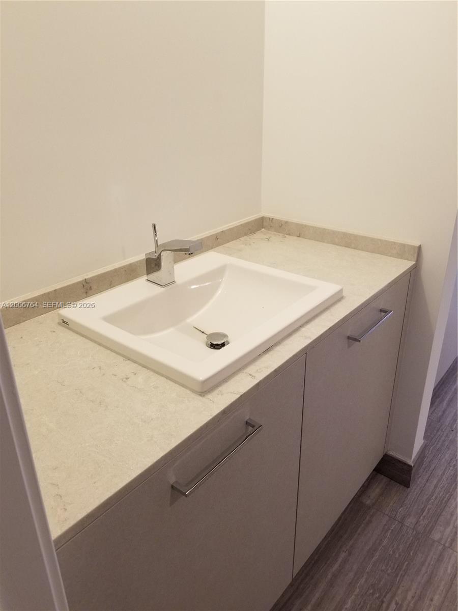 1010 Brickell Ave #3205, Miami FL 33131