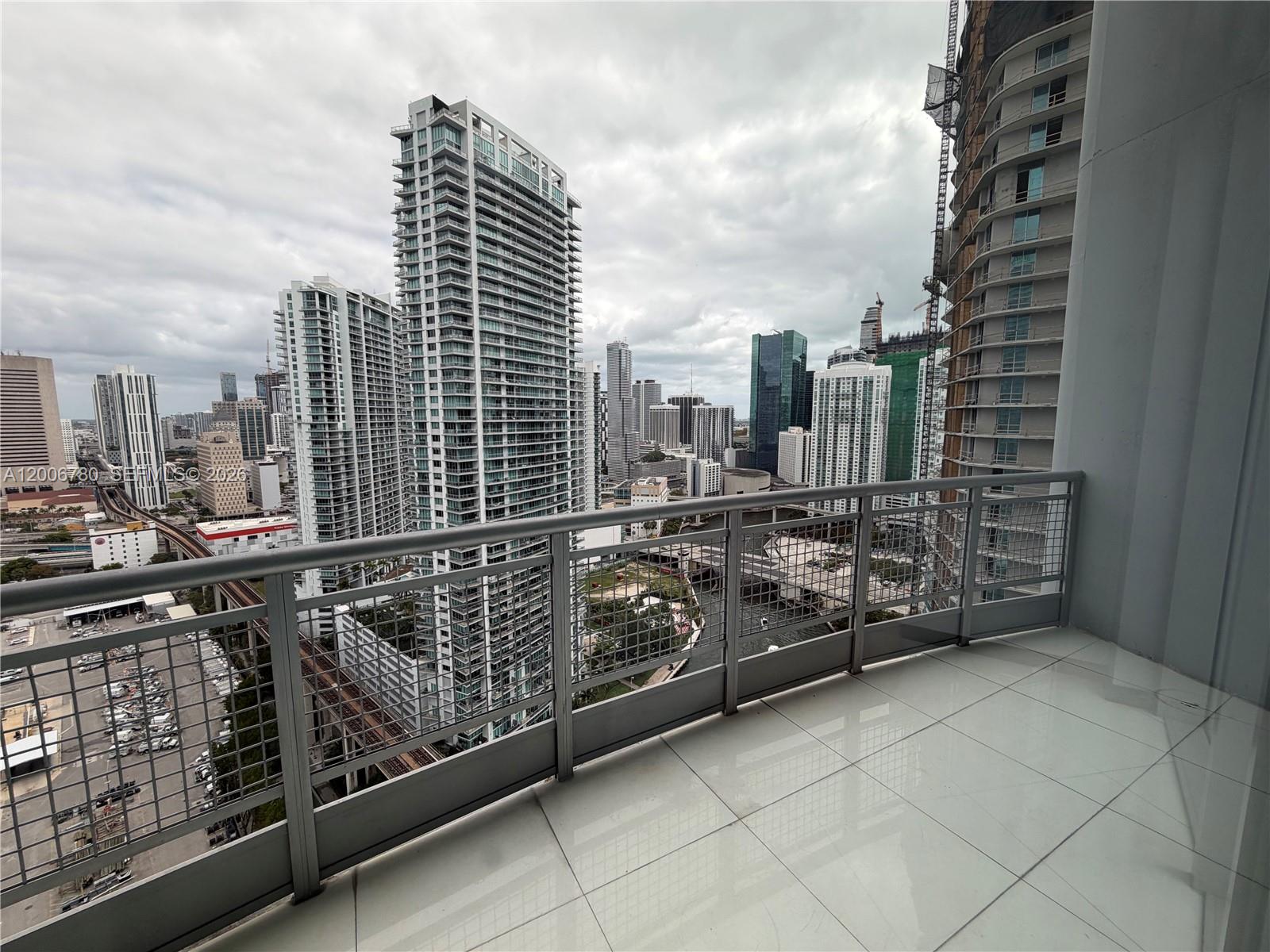690 SW 1st Ct #PHI-01, Miami FL 33130