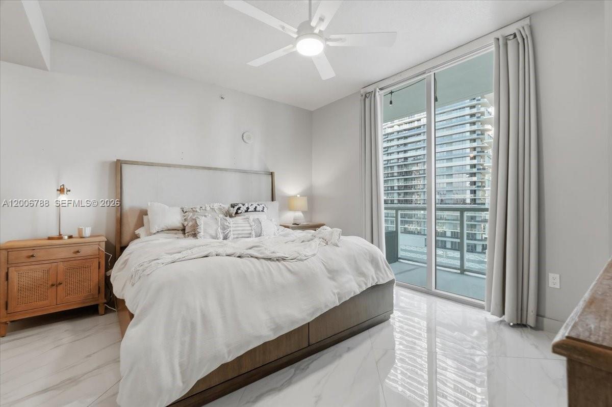 1111 SW 1st Ave #2420-N, Miami FL 33130
