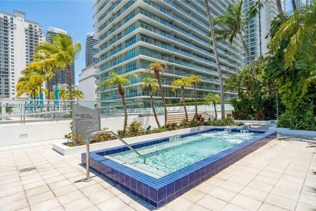 1111 SW 1st Ave #2420-N, Miami FL 33130