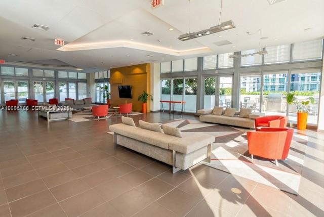 1111 SW 1st Ave #2420-N, Miami FL 33130