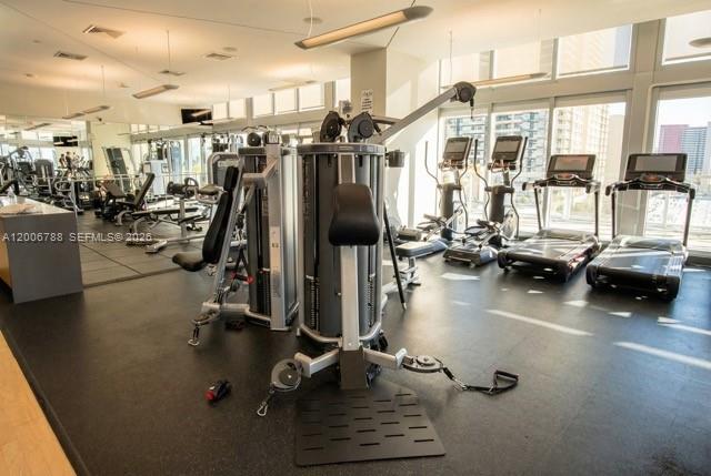 1111 SW 1st Ave #2420-N, Miami FL 33130