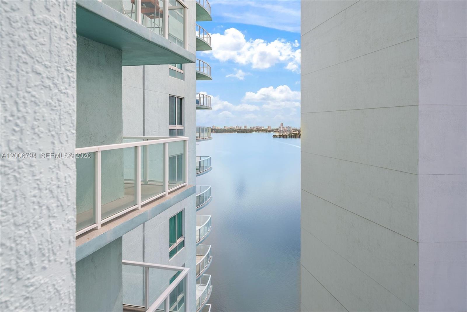 1900 N Bayshore Dr #3707, Miami FL 33132