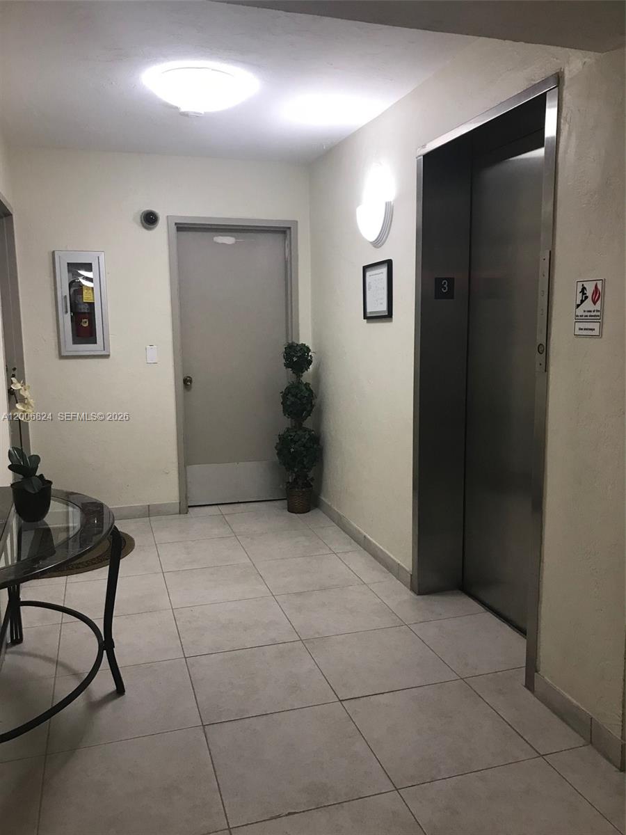 2600 NE 135th St #3F-A, North Miami FL 33181