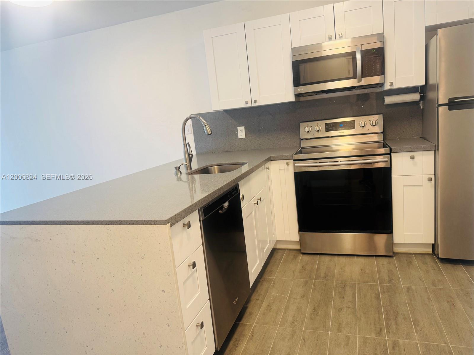 2600 NE 135th St #3F-A, North Miami FL 33181