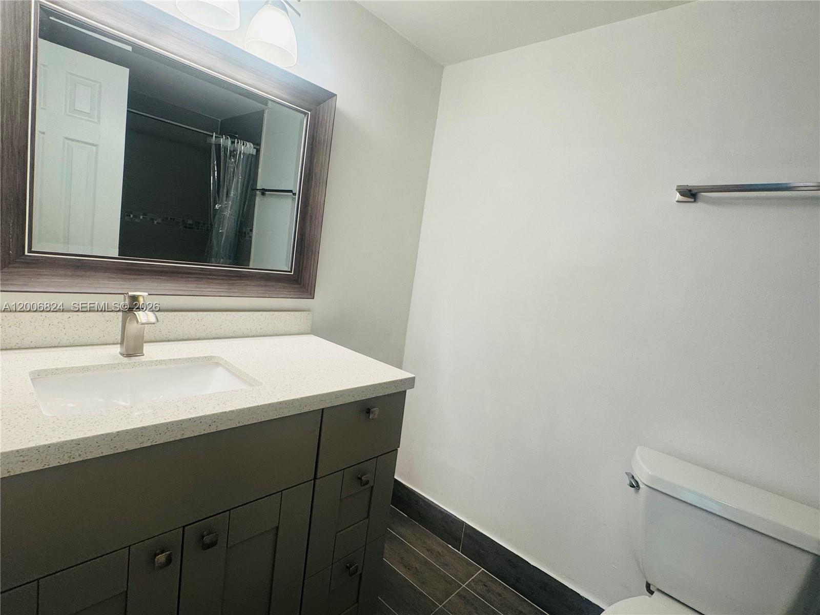 2600 NE 135th St #3F-A, North Miami FL 33181