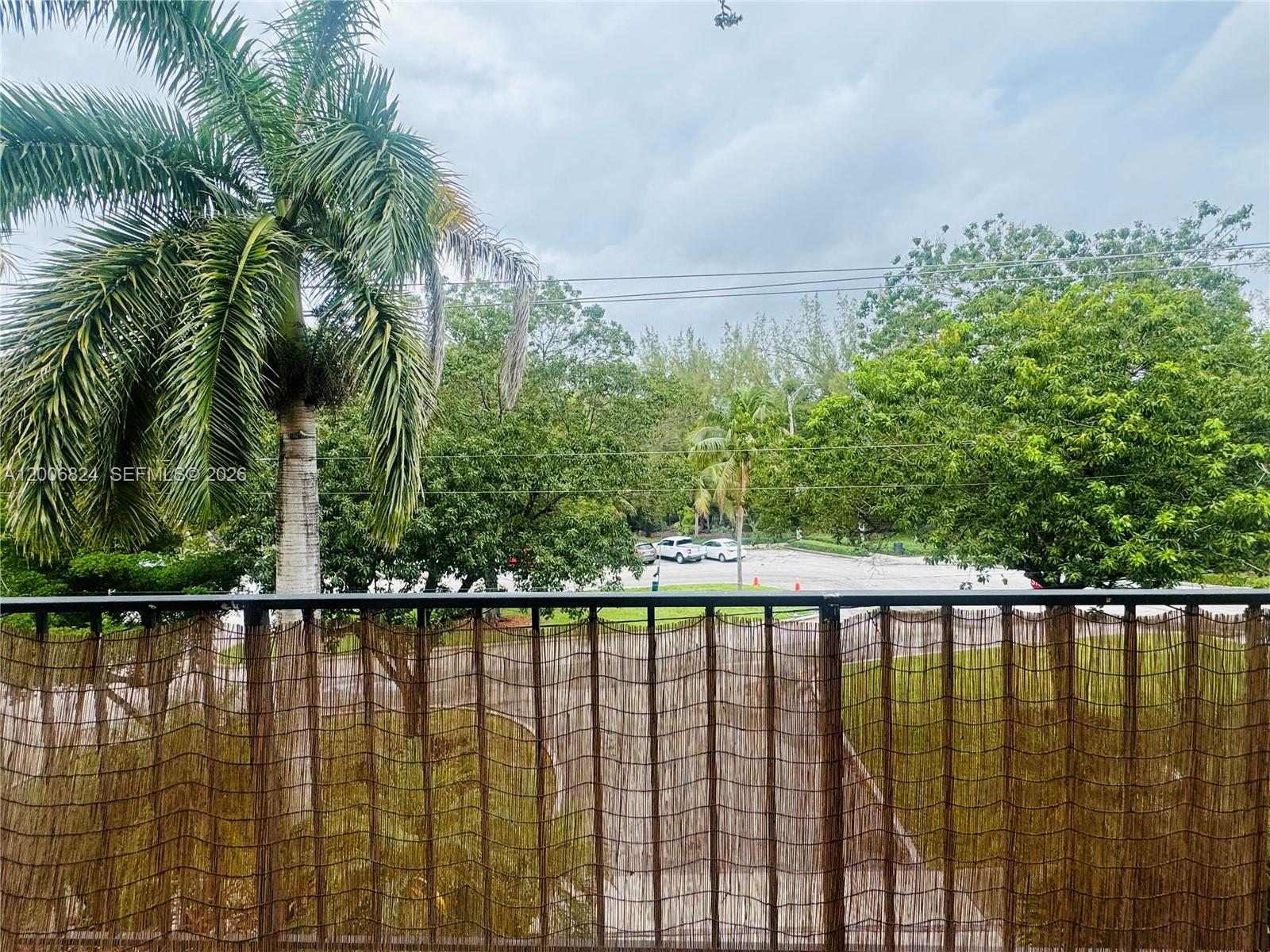 2600 NE 135th St #3F-A, North Miami FL 33181