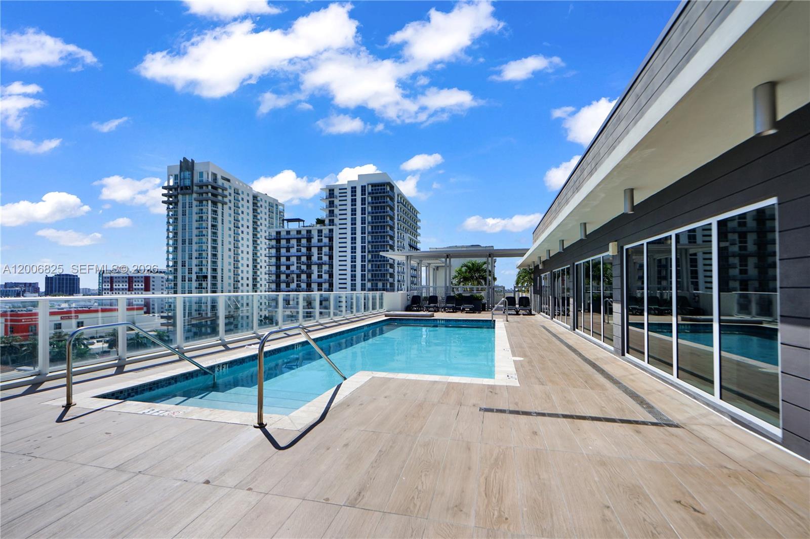321 NE 26th St #816, Miami FL 33137