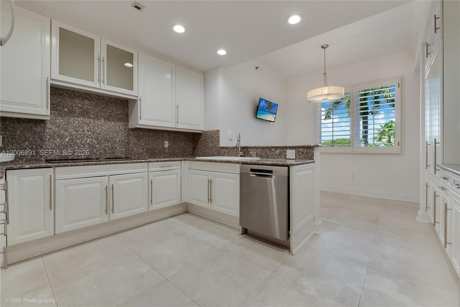 13643 Deering Bay Dr #146, Coral Gables FL 33158