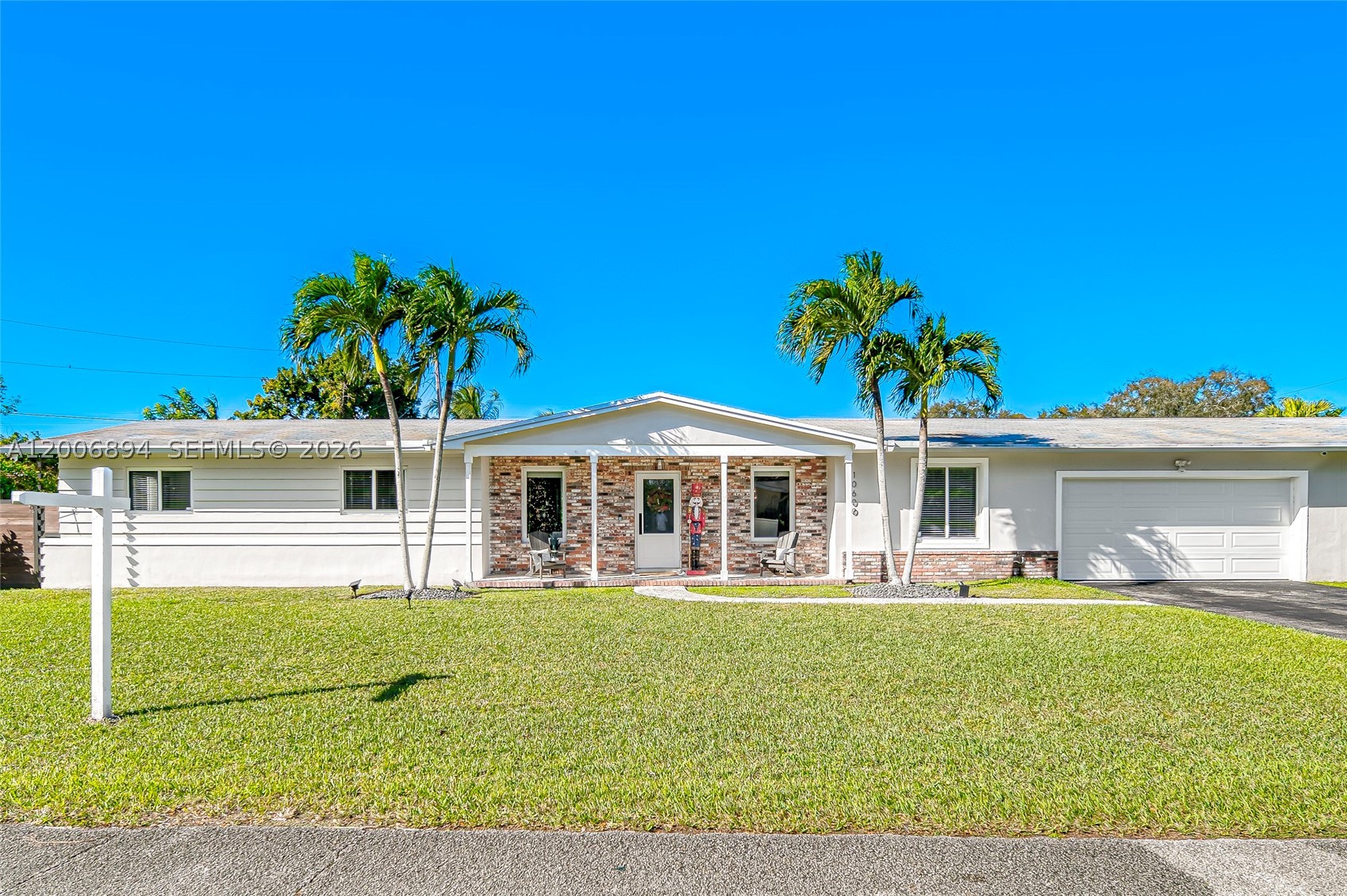 10600 SW 80th Ct, Miami FL 33156