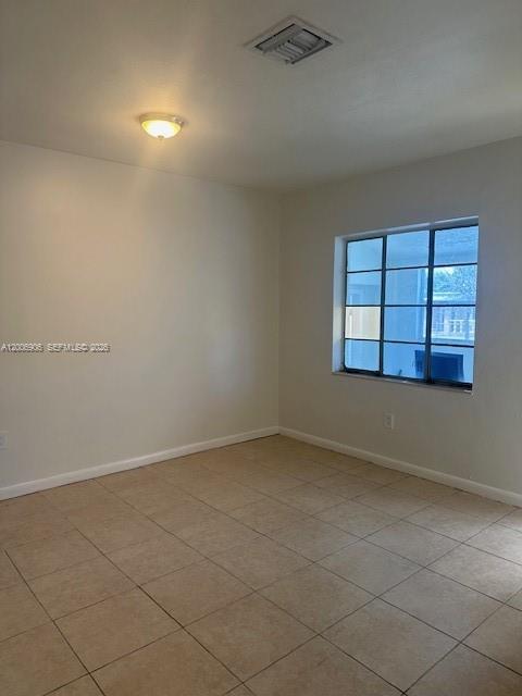1884 NW 52nd St #0, Miami FL 33142