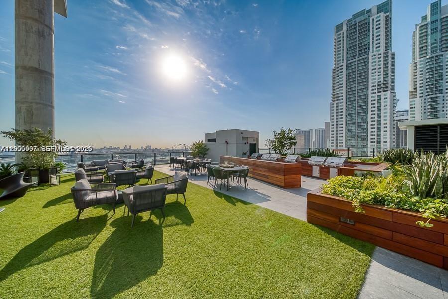 398 NE 5th St #2515, Miami FL 33132