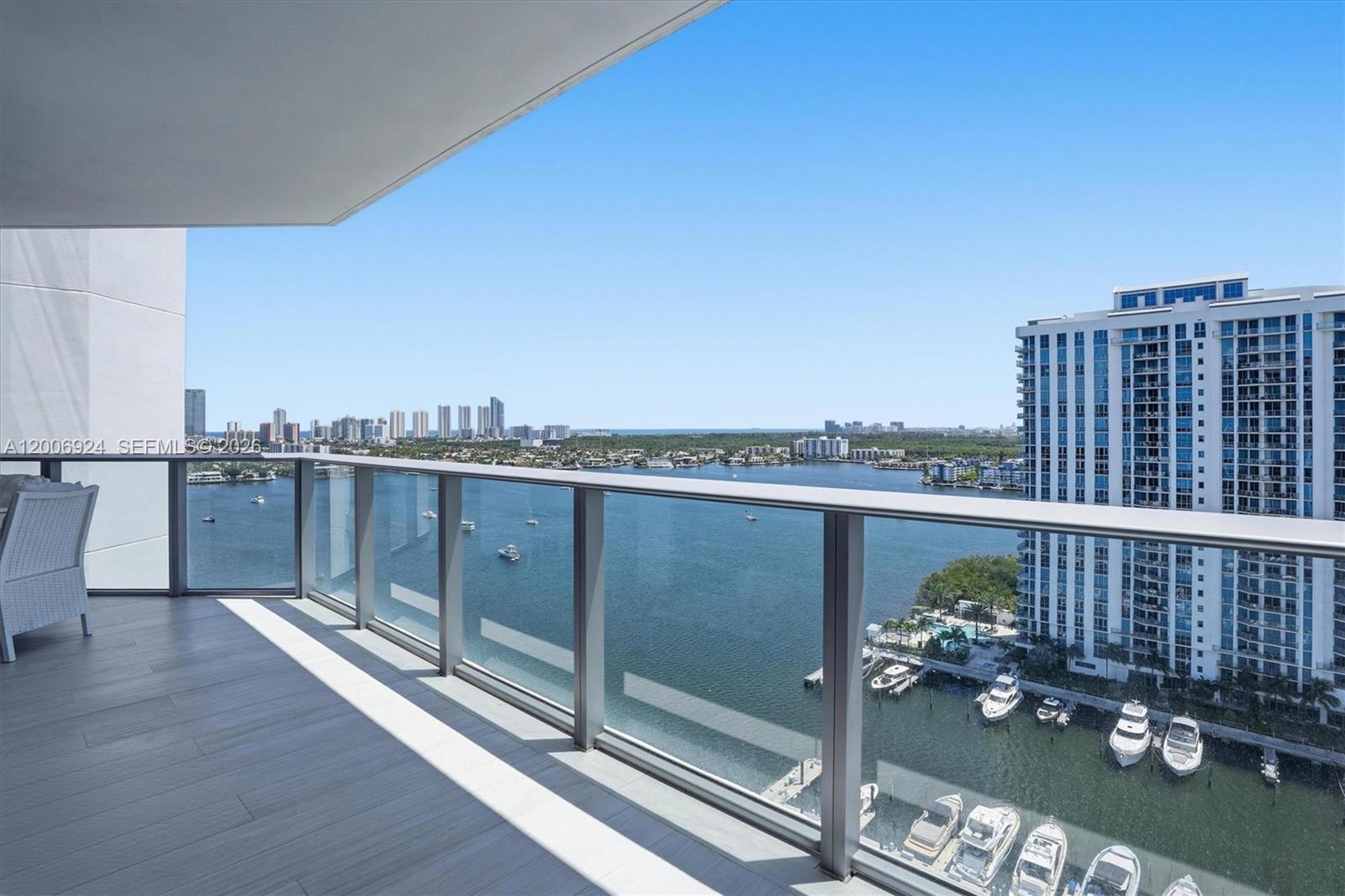 17301 Biscayne Blvd #1905, North Miami Beach FL 33160