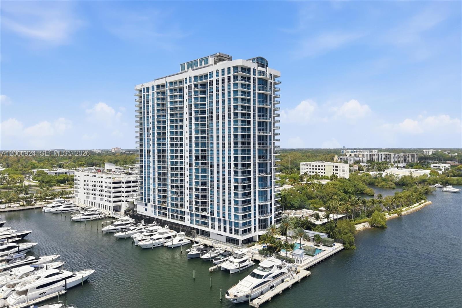 17301 Biscayne Blvd #1905, North Miami Beach FL 33160