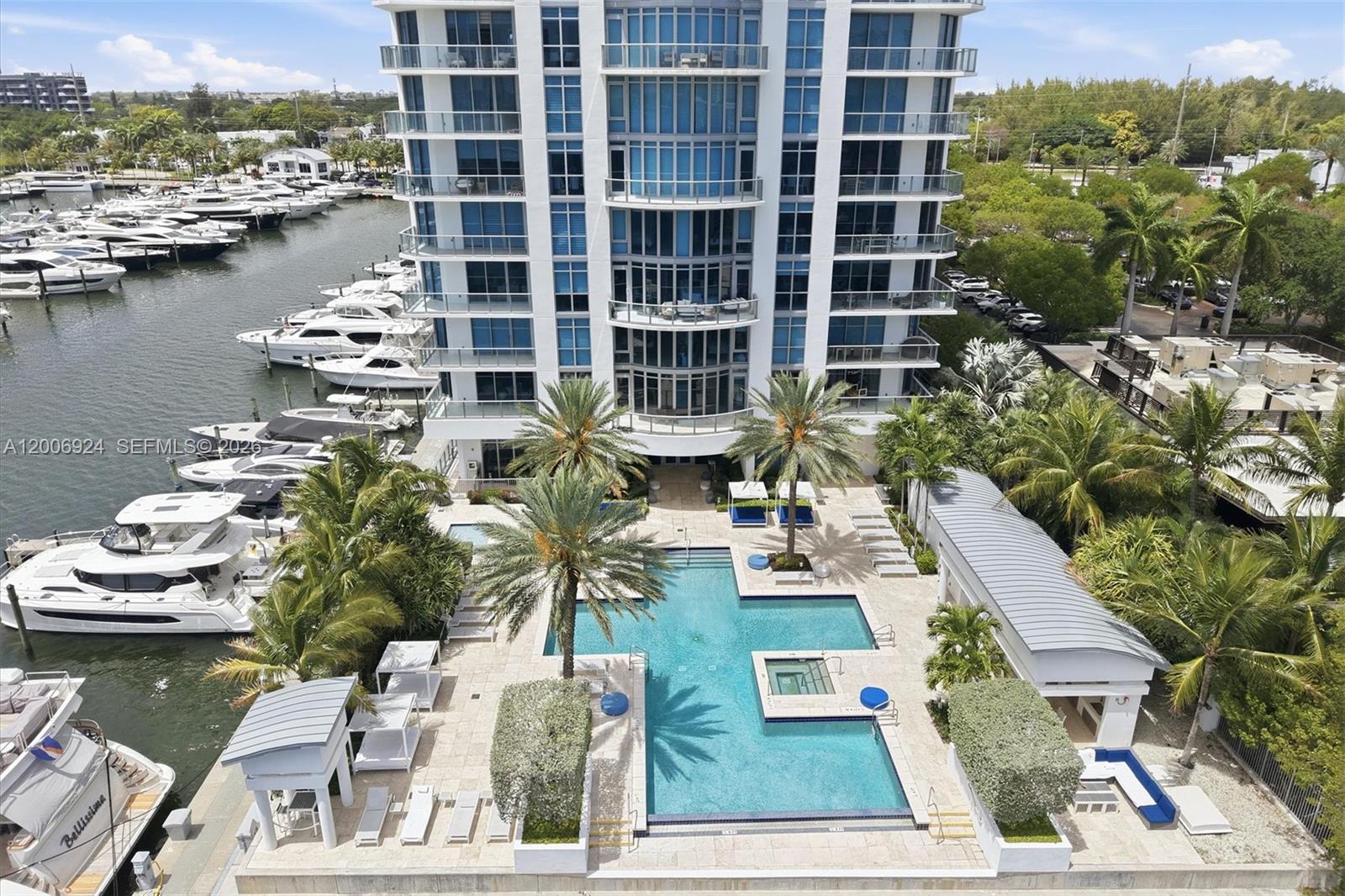 17301 Biscayne Blvd #1905, North Miami Beach FL 33160