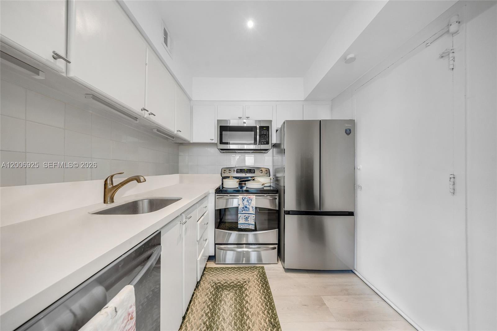 1000 West Ave #702, Miami Beach FL 33139