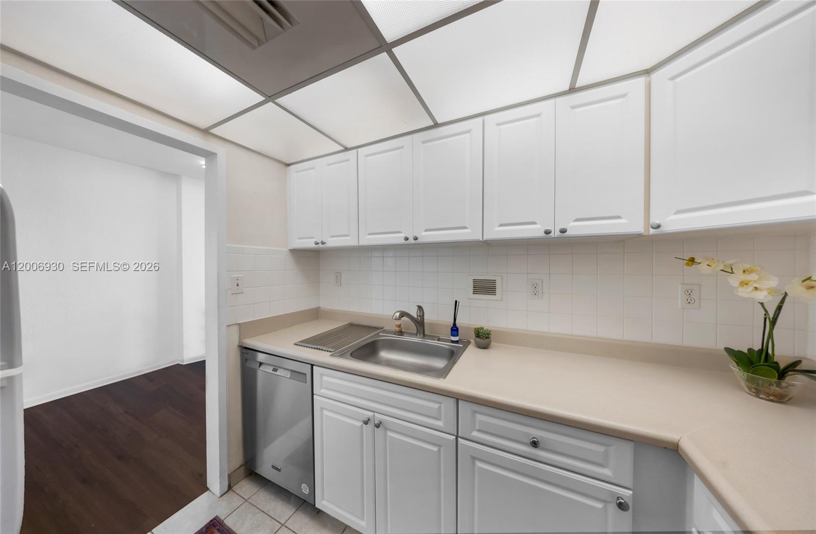 1000 West Ave #426, Miami Beach FL 33139